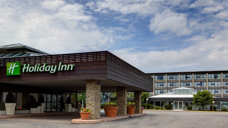 Holiday Inn Toronto-Airport East , ON M9W1J1 near Toronto Pearson Airport View Point 4