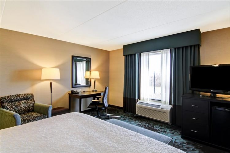 Hampton Inn by Hilton Toronto Airport Corporate Centre , ON M9C 5K5 near Toronto Pearson Airport View Point 46