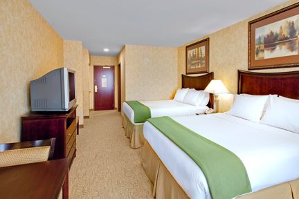 Holiday Inn Express Hotel & Suites Bethlehem Airport/Allentown area , PA 18017 near Lehigh Valley International Airport View Point 13