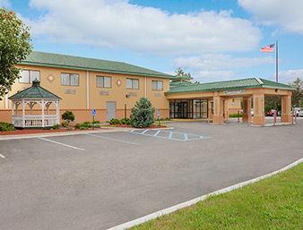 Baymont by Wyndham Latham Albany Airport , NY 12110 near Albany International Airport View Point 2