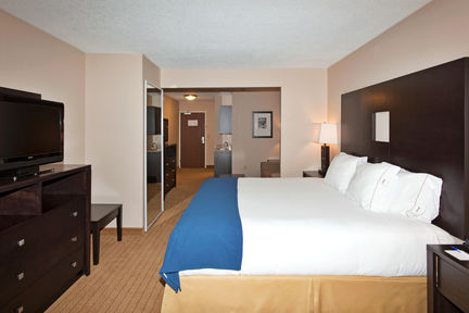 Holiday Inn Express & Suites Albuquerque Airport , NM 87106 near Albuquerque International Sunport View Point 16