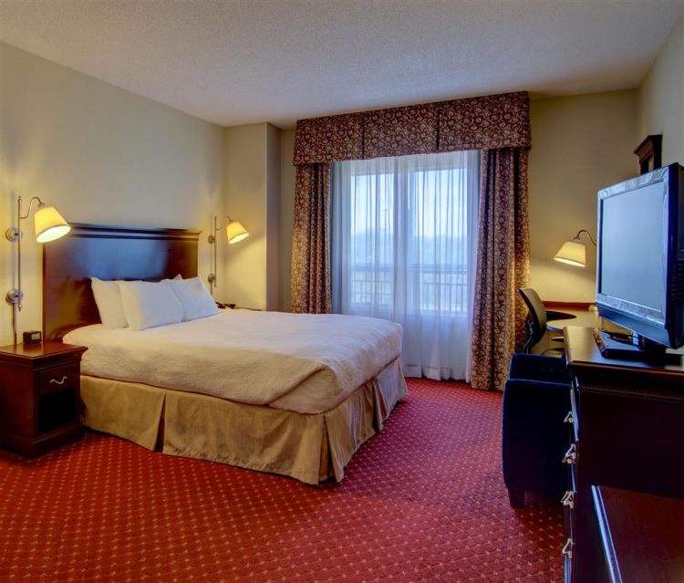 Hampton Inn & Suites Washington-Dulles International Airport , DC 20166 near Washington Dulles International Airport View Point 14