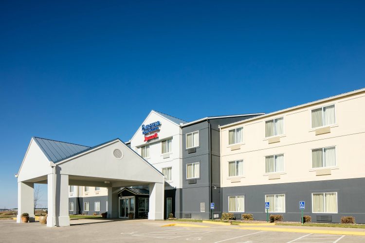 Fairfield Inn & Suites Kansas City Airport