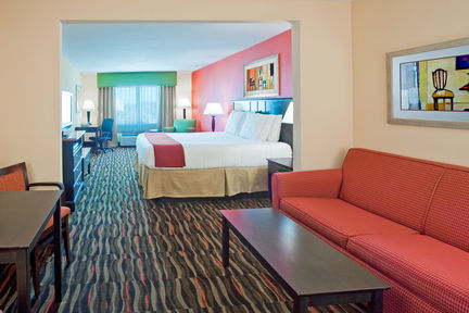 Holiday Inn Express Hotel & Suites Fort Lauderdale Airport/Cruise Port, an IHG Hotel , FL 33315 near Fort Lauderdale-hollywood International Airport View Point 19