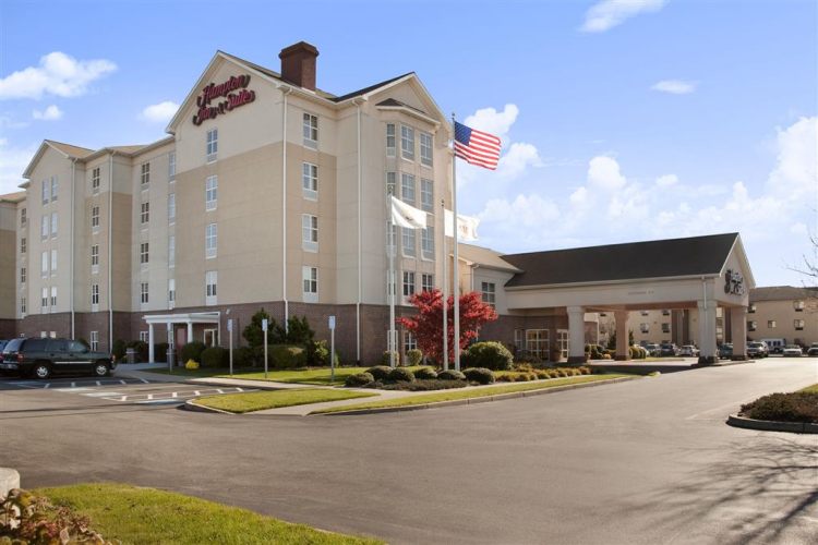 Hampton Inn & Suites Providence/Warwick-Airport , RI 02886 near Theodore Francis Green State Airport View Point 2