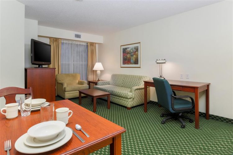 Homewood Suites by Hilton Providence-Warwick , RI 02886 near Theodore Francis Green State Airport View Point 14