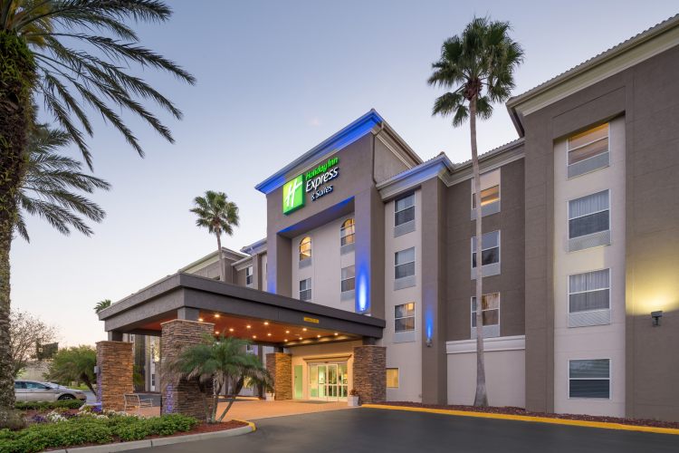 Holiday Inn Express & Suites Orlando International Airport, an IHG Hotel , FL 32812 near Orlando International Airport View Point 6