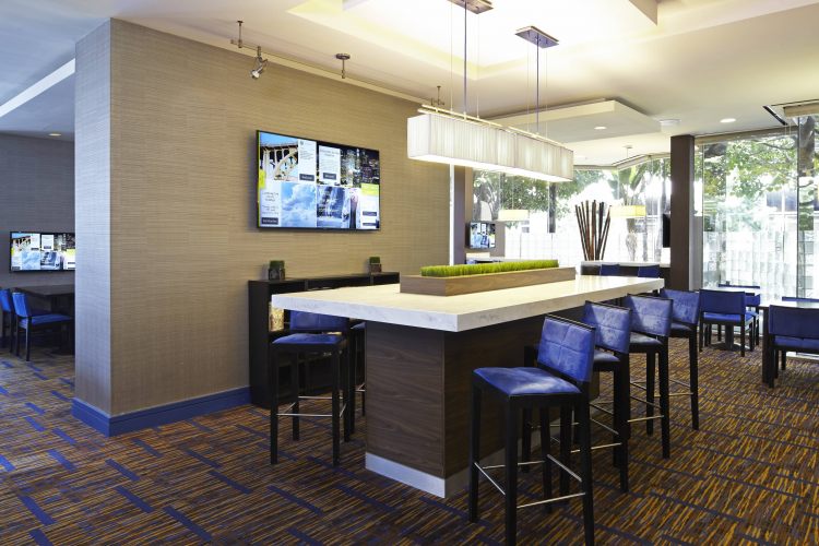 Courtyard by Marriott Los Angeles LAX/Century Boulevard , CA 90045 near Los Angeles International Airport View Point 7