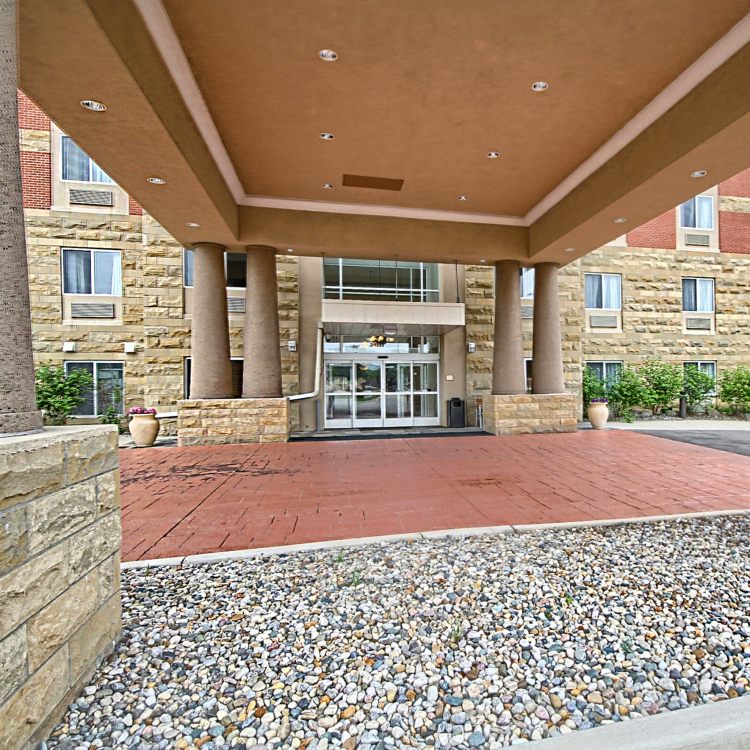 Country Inn & Suites by Radisson, Dearborn , MI 48124 near Detroit Metropolitan Wayne County Airport View Point 6