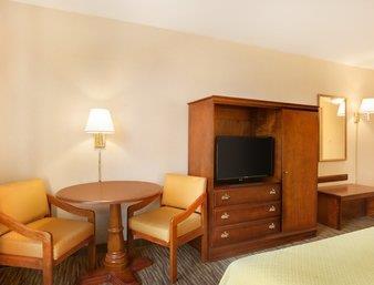 Days Hotel by Wyndham Buffalo Airport , NY 14225 near Buffalo Niagara International Airport View Point 9