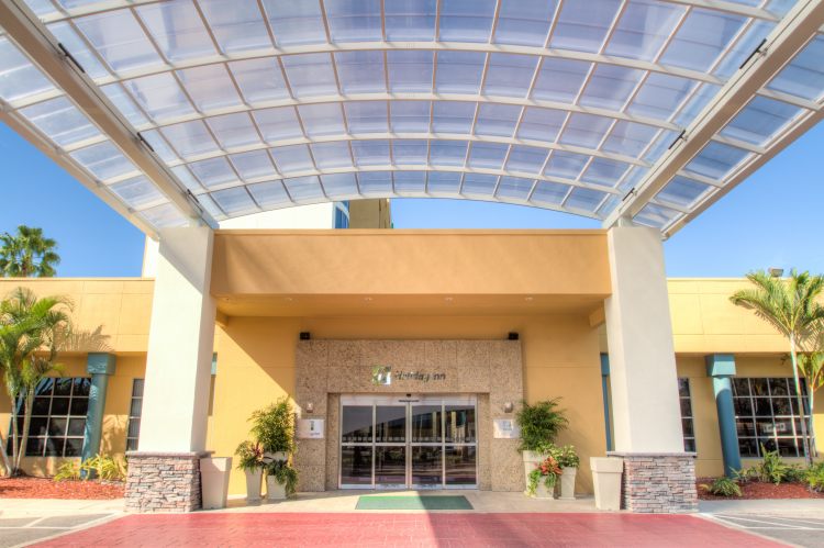 Holiday Inn Tampa Westshore - Airport Area, an IHG Hotel , FL 33609 near Tampa International Airport View Point 13