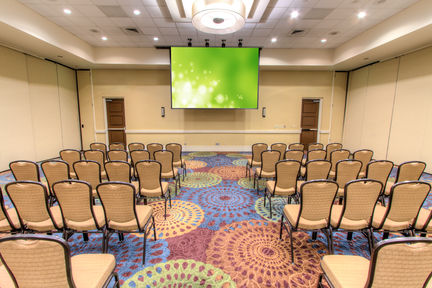 Holiday Inn Tampa Westshore - Airport Area, an IHG Hotel , FL 33609 near Tampa International Airport View Point 16