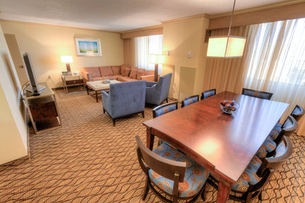 Holiday Inn Tampa Westshore - Airport Area, an IHG Hotel , FL 33609 near Tampa International Airport View Point 25