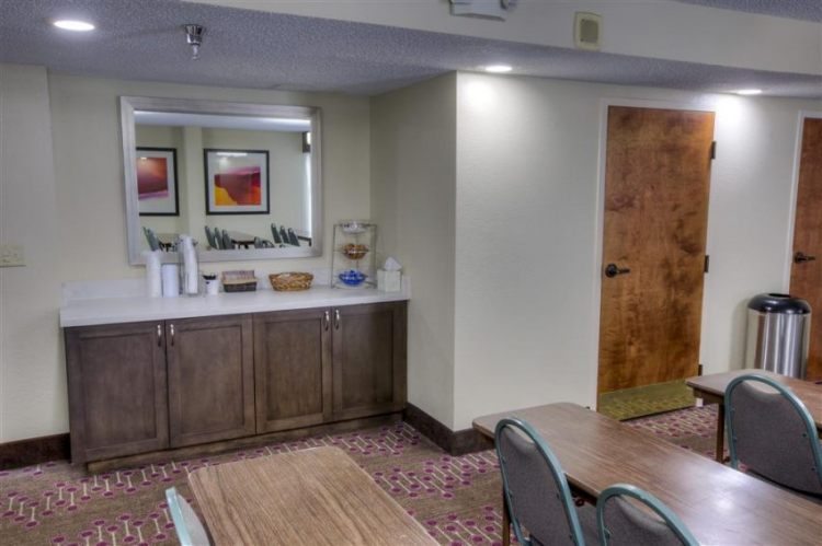 Hampton Inn Tampa International Airport/Westshore , FL 33607 near Tampa International Airport View Point 11