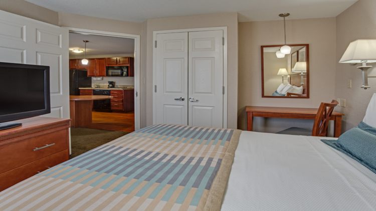 Candlewood Suites Fort Lauderdale Airport-Cruise, an IHG Hotel , FL 33315 near Fort Lauderdale-hollywood International Airport View Point 13