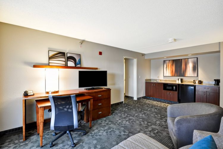 Courtyard by Marriott Jacksonville Airport/ Northeast , FL 32218 near Jacksonville International Airport View Point 25