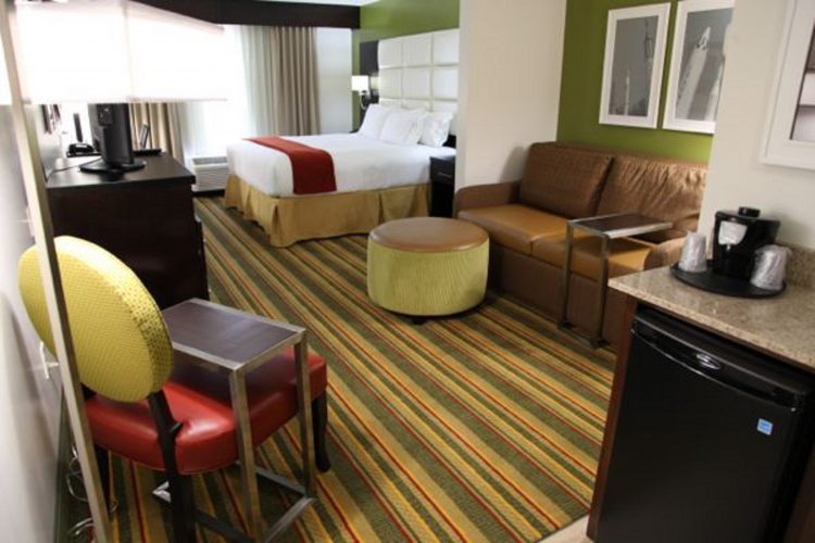 Holiday Inn Express & Suites Huntsville Airport , AL 35756 near Huntsville International Airport (carl T. Jones Field) View Point 19