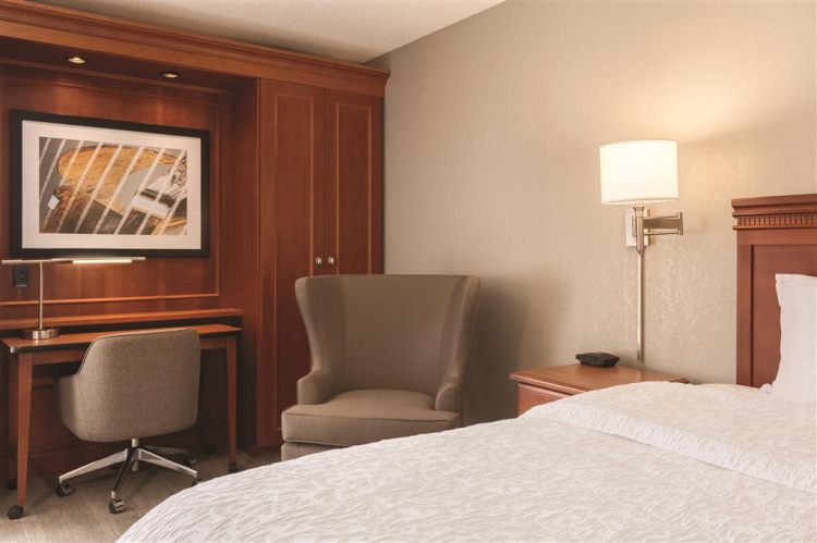 Hampton Inn Des Moines-Airport , IA 50321 near Des Moines International Airport View Point 7