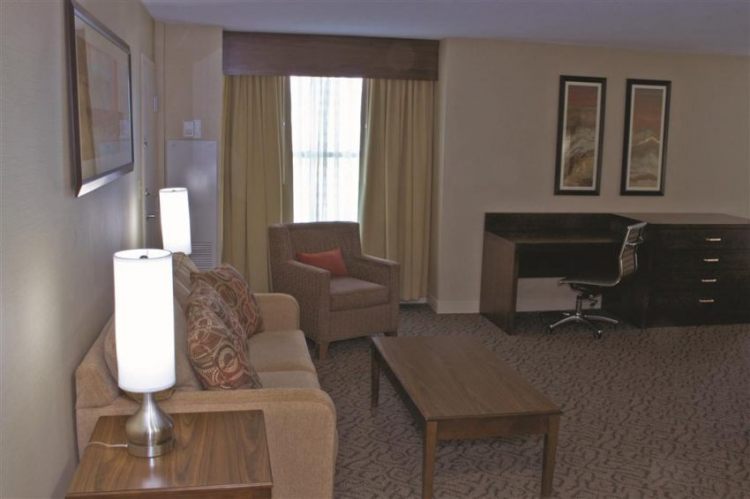 DoubleTree by Hilton Hotel Norfolk Airport , VA 23502 near Norfolk International Airport View Point 15