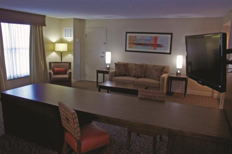 DoubleTree by Hilton Hotel Norfolk Airport , VA 23502 near Norfolk International Airport View Point 14