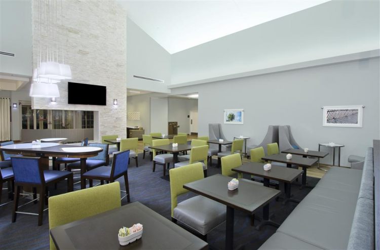 Homewood Suites by Hilton Miami - Airport West , FL 33122 near Miami International Airport View Point 9