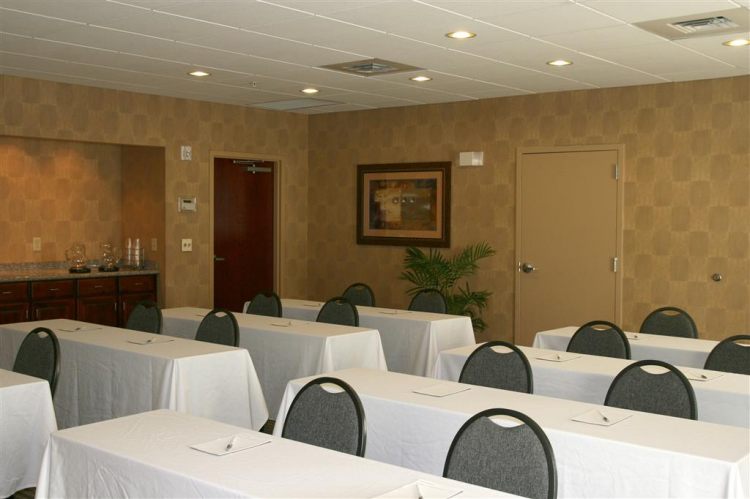 Hampton Inn & Suites Norfolk-Airport , VA 23502 near Norfolk International Airport View Point 3