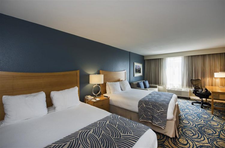 DoubleTree by Hilton Hotel Tampa Airport-Westshore , FL 33607 near Tampa International Airport View Point 34