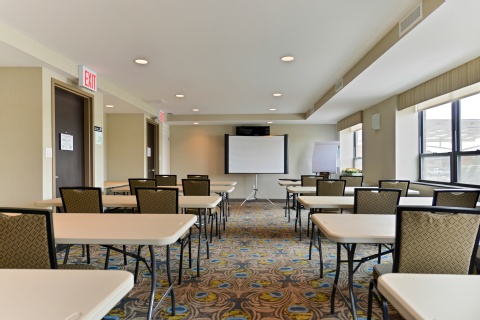 Holiday Inn New York JFK Airport Area , NY 11422 near John F Kennedy Intl Airport View Point 13