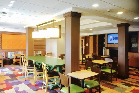 Fairfield Inn and Suites Sacramento Airport Natomas , CA 95833 near Sacramento International Airport View Point 3