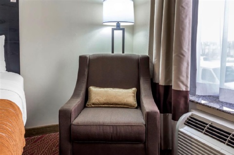 Comfort Inn & Suites LaGuardia Airport , NY 11378 near Laguardia Airport View Point 25