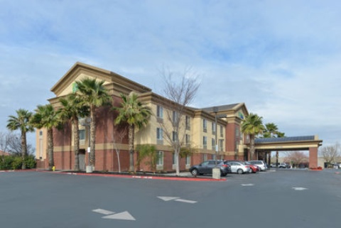 Holiday Inn Express Woodland, an IHG Hotel , CA 95776 near Sacramento International Airport View Point 8