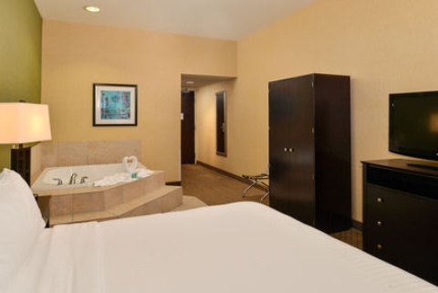 Holiday Inn Express Woodland, an IHG Hotel , CA 95776 near Sacramento International Airport View Point 26