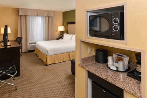 Holiday Inn Express Woodland, an IHG Hotel , CA 95776 near Sacramento International Airport View Point 57