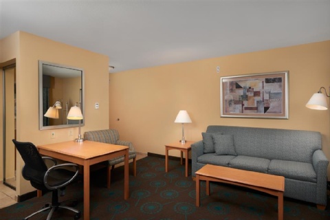 Hampton Inn & Suites Canton , OH 44709 near Akron-canton Regional Airport View Point 22