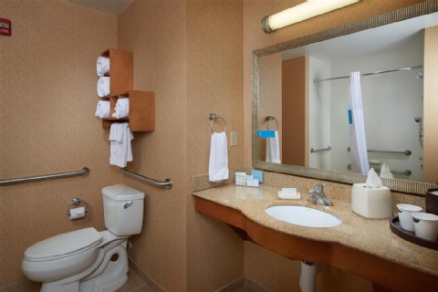 Hampton Inn & Suites Canton , OH 44709 near Akron-canton Regional Airport View Point 25