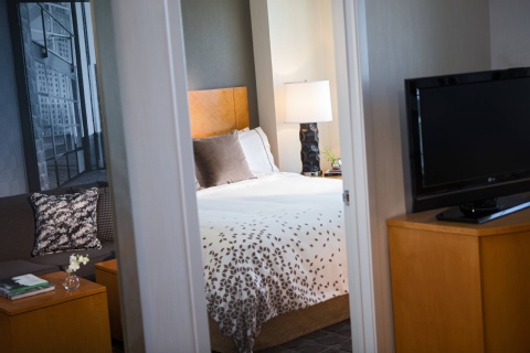 Renaissance Chicago O'Hare Suites Hotel , IL 60631 near Ohare International Airport View Point 21