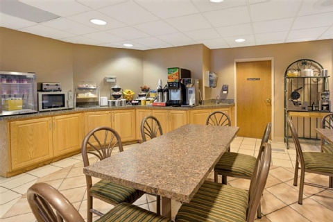 Days Inn by Wyndham Eagan Minnesota Near Mall of America , MN 55122 near Minneapolis-saint Paul International Airport (wold-chamberlain Field) View Point 5