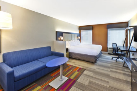 Holiday Inn Express & Suites Chicago-Midway Airport, an IHG Hotel , IL 60638 near Midway International Airport View Point 21