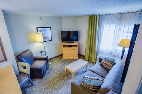 Candlewood Suites Fargo-N. Dakota State Univ. , ND 58102 near Hector International Airport View Point 25