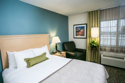 Candlewood Suites Fargo-N. Dakota State Univ. , ND 58102 near Hector International Airport View Point 29