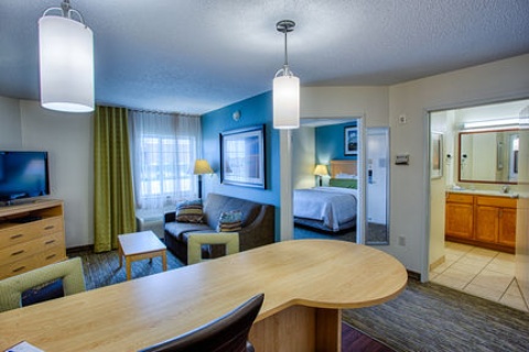 Candlewood Suites Fargo-N. Dakota State Univ. , ND 58102 near Hector International Airport View Point 40