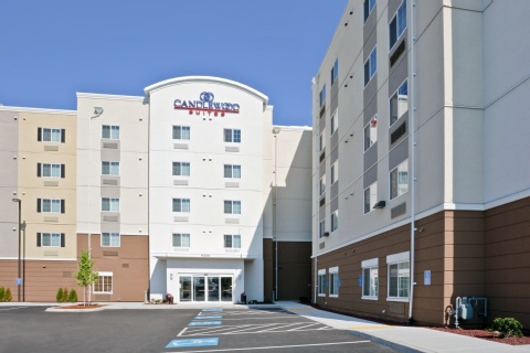 Candlewood Suites Portland-Airport , OR 97220 near Portland International Airport View Point 10