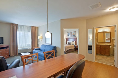 Candlewood Suites Portland-Airport , OR 97220 near Portland International Airport View Point 31