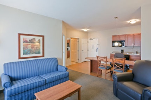 Candlewood Suites Portland-Airport , OR 97220 near Portland International Airport View Point 36