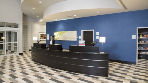 Holiday Inn Indianapolis Airport Hotel , IN 46241 near Indianapolis International Airport View Point 19