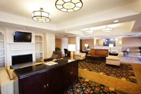 Holiday Inn Express Indianapolis Airport, an IHG Hotel , IN 46168 near Indianapolis International Airport View Point 7