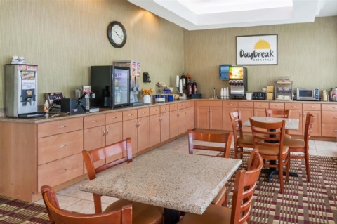 Days Inn by Wyndham Windsor Locks / Bradley Intl Airport , CT 06096 near Bradley International Airport View Point 5