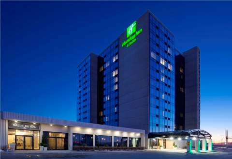 DoubleTree by Hilton Pointe Claire Montreal Airport West , QC H9R1C2 near Montreal-Pierre Elliott Trudeau Int. Airport View Point 6