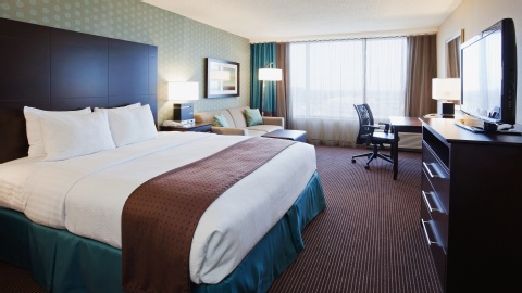 DoubleTree by Hilton Pointe Claire Montreal Airport West , QC H9R1C2 near Montreal-Pierre Elliott Trudeau Int. Airport View Point 34