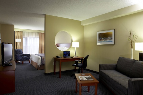 Fairfield Inn & Suites by Marriott Montreal Airport , QC H9P1C5 near Montreal-Pierre Elliott Trudeau Int. Airport View Point 20